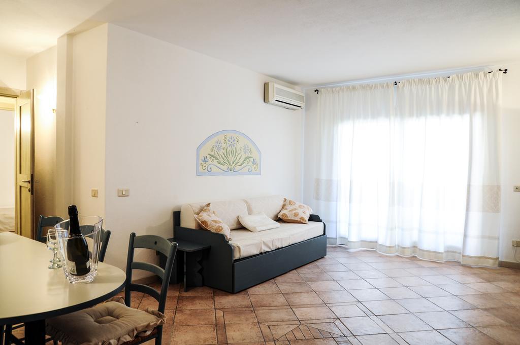 Elite Smeralda Room Porto Rotondo Eksteriør billede